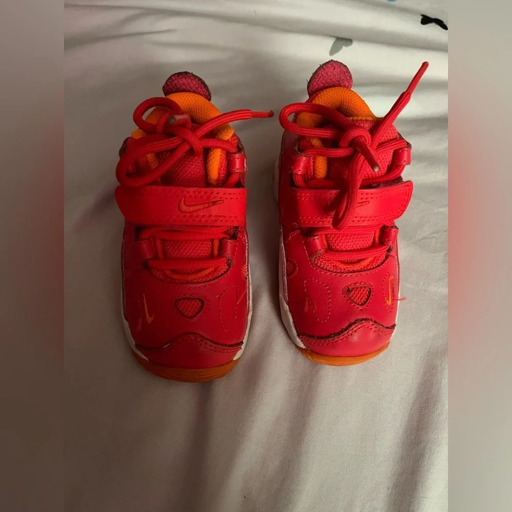 Nike Kids bright red and orange Sneakers